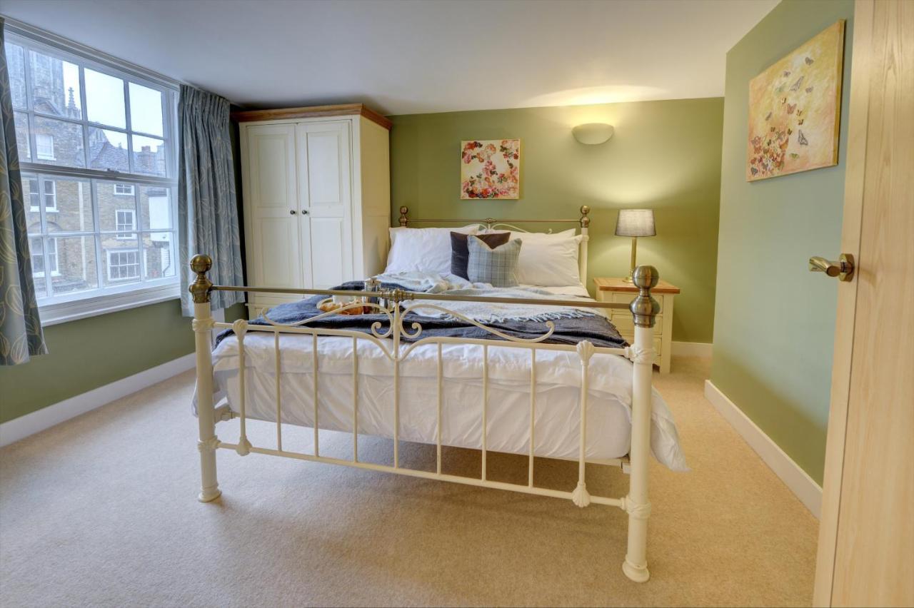 Apartment The Butter Market Overlook - An Exquisite Getaway! Canterbury